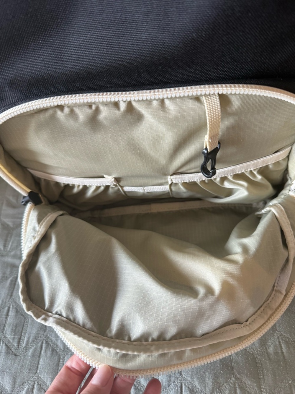 Walker Family Goods Tommy Pack Black - Picture 3 of 5